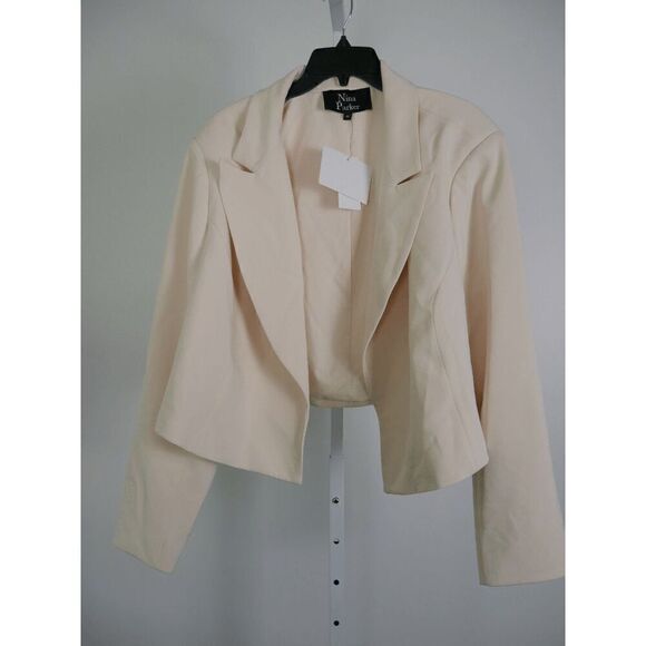 NINA PARKER Trendy Plus Size Cropped Open-front Blazer In White 3X - Picture 2 of 9